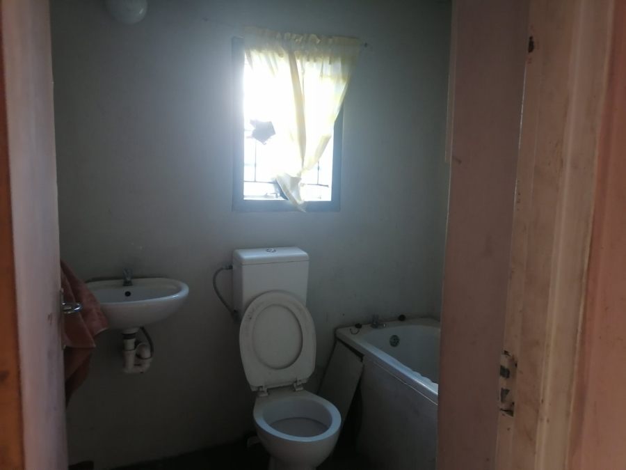 2 Bedroom Property for Sale in Forest Village Western Cape